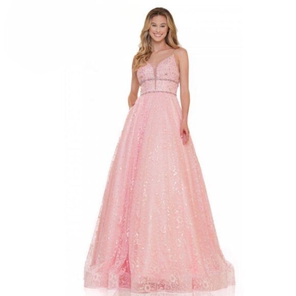 Whitney - Picture 1 of 3